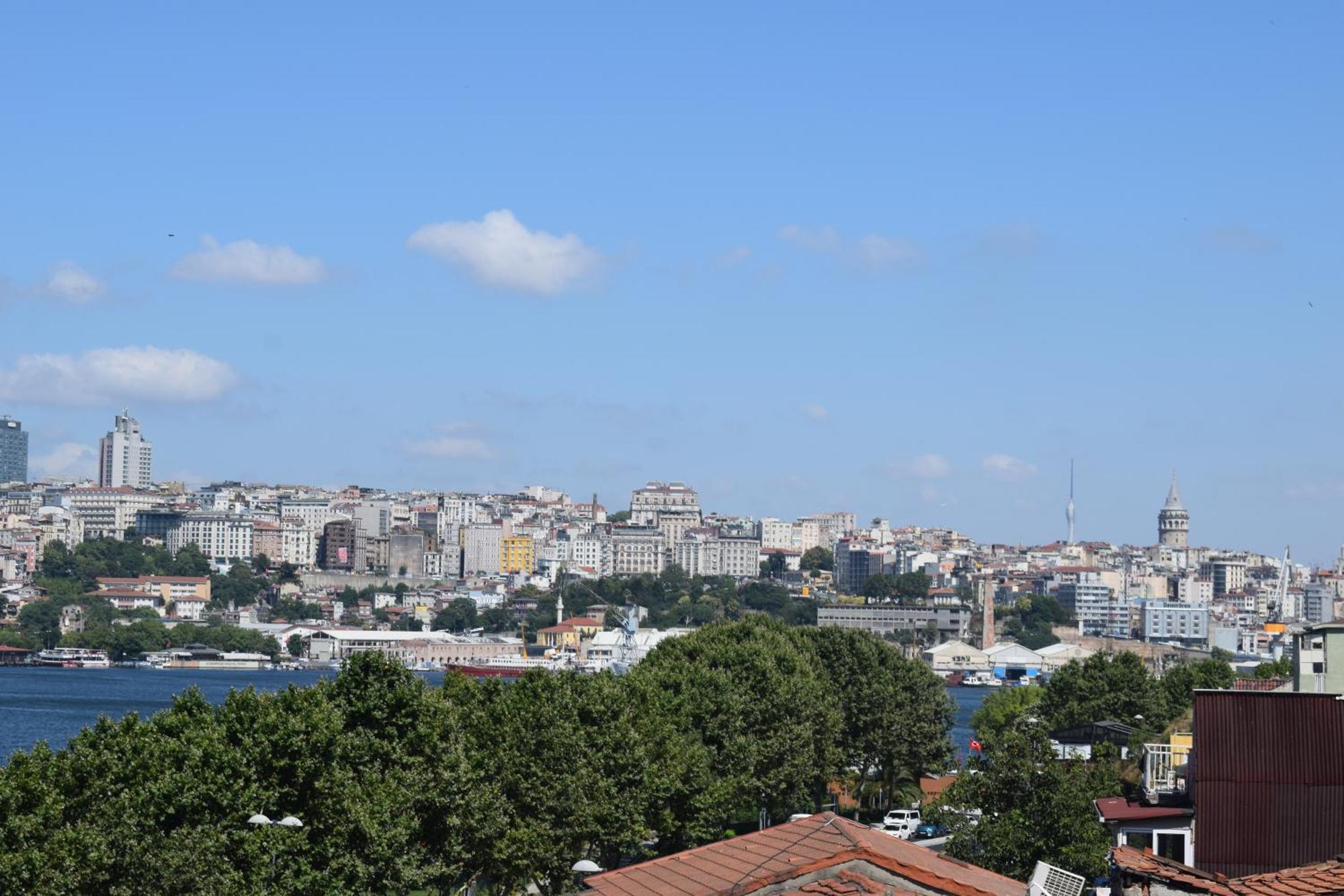 Istanbul Old City Colorful Houses Balat Petrion Hotel エクステリア 写真